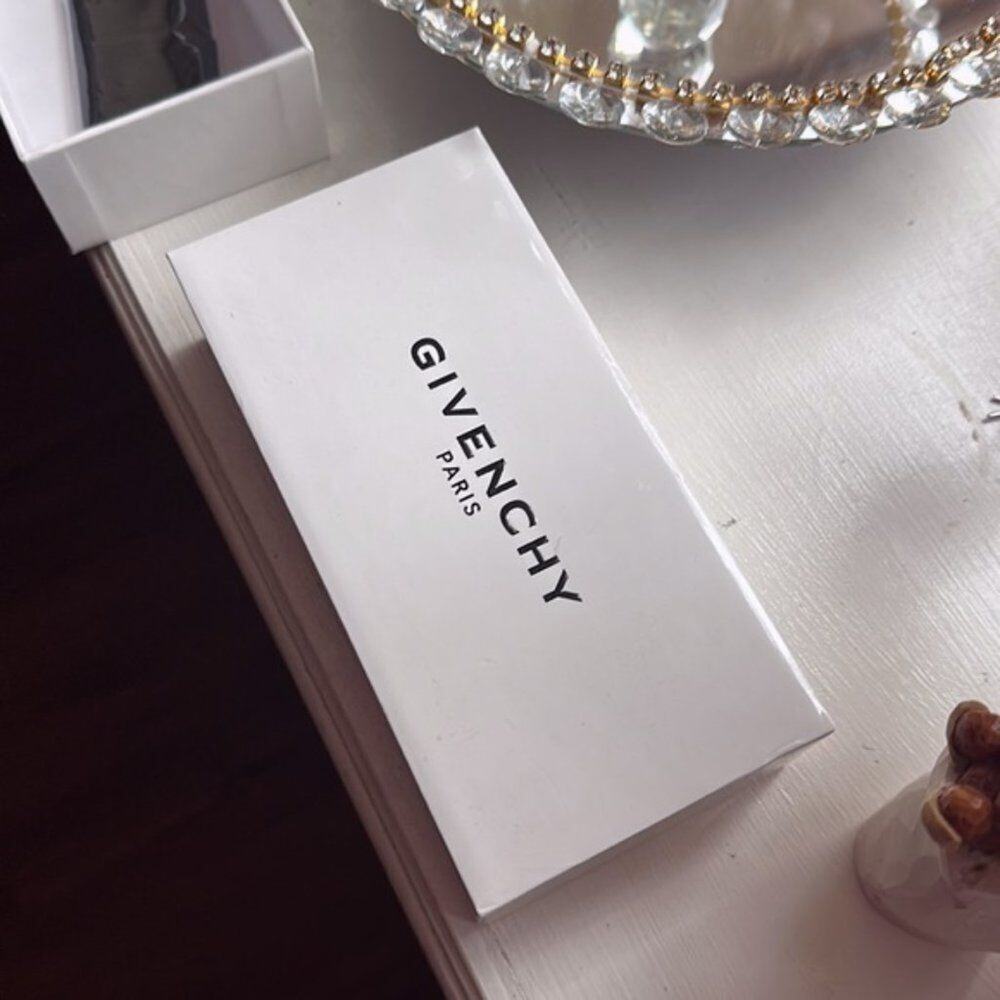 Givenchy 60mm Gradient Sunglasses Gold Pink - Picture 7 of 9